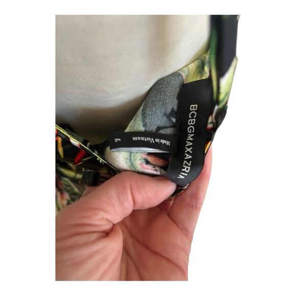 BCBG Max Azria Brids of Paradise Wrap Top - Picture 4 of 6